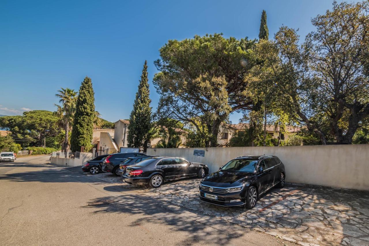 Les Capucines Saint Tropez Hotel Gassin Exterior photo